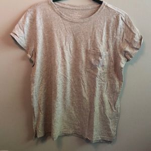 Vineyard vines logo T-shirt